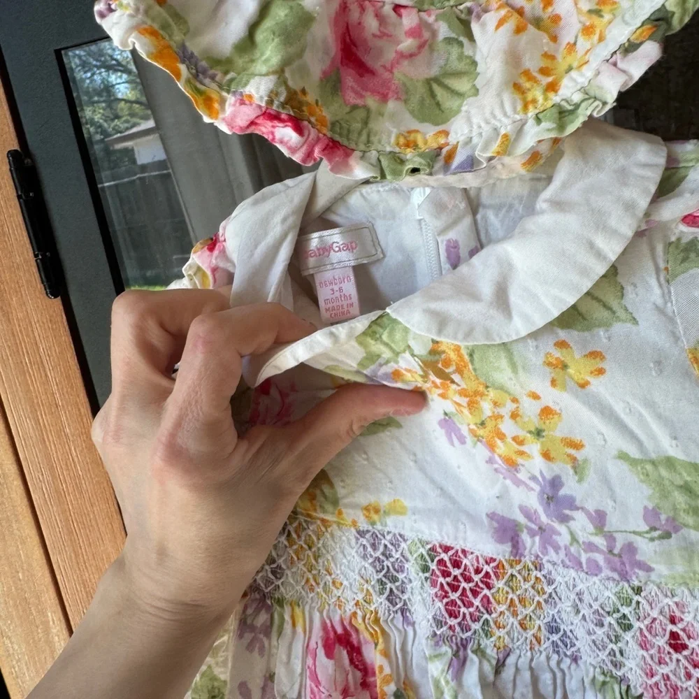 Vintage 2008 GAP smock set dress hat baby girl floral easter swiss dot ruffle